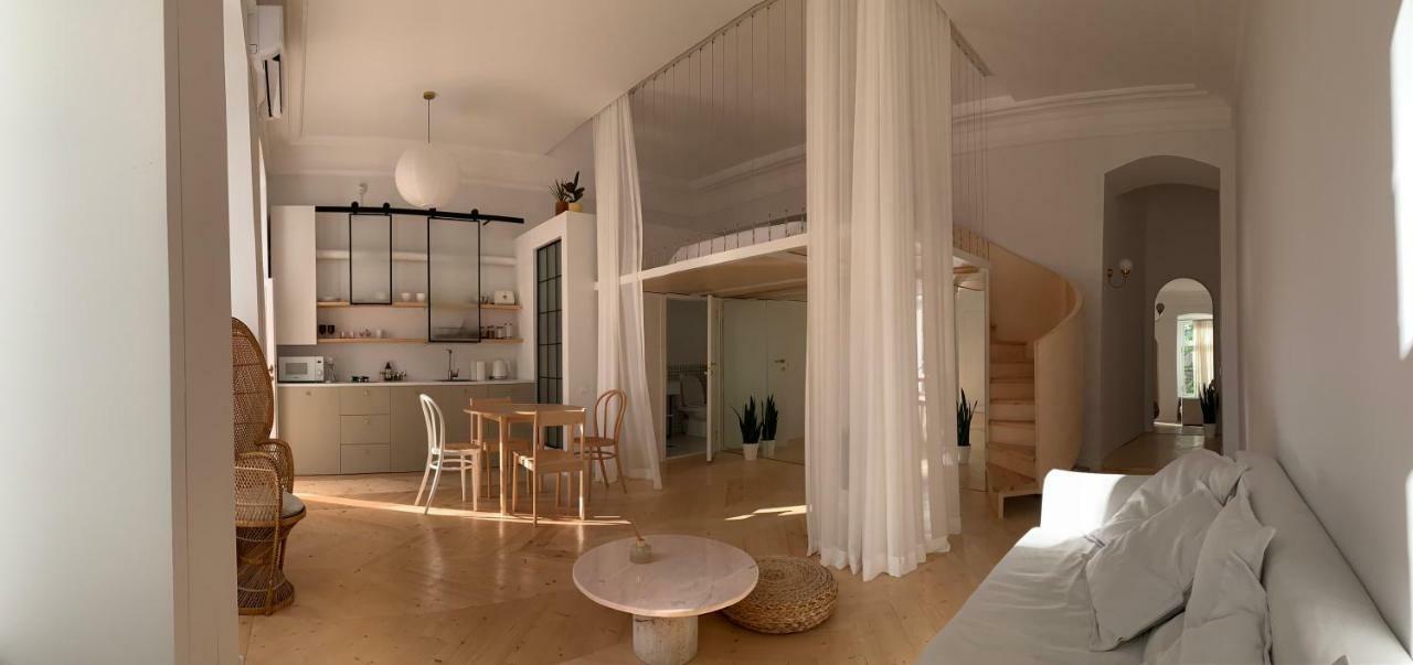 Appartamento Studio in Central Tbilisi Esterno foto